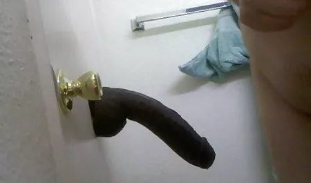 أنا سكس مصري اصيل العادة السرية